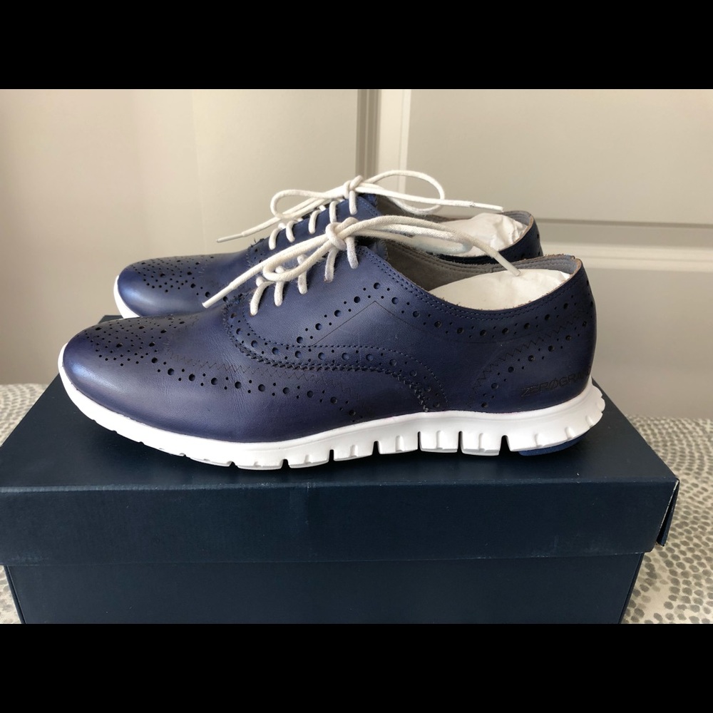COLE HAAN Zerogrand Wingtip Oxford Sneaker Navy
